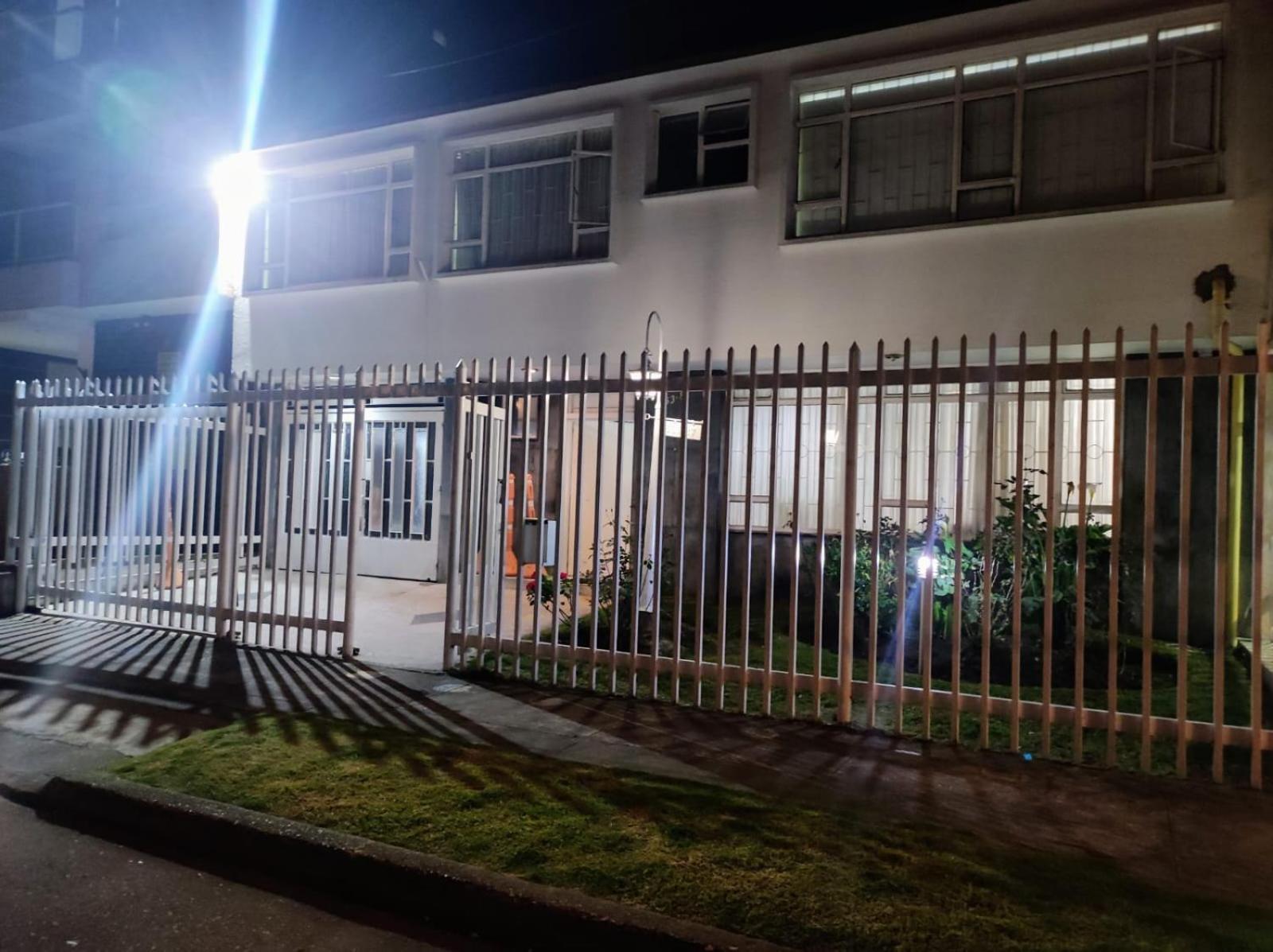 Colisseum Roma House- Campin Simon Bolivar Movistar Embajada Compensar Bogotá Zewnętrze zdjęcie